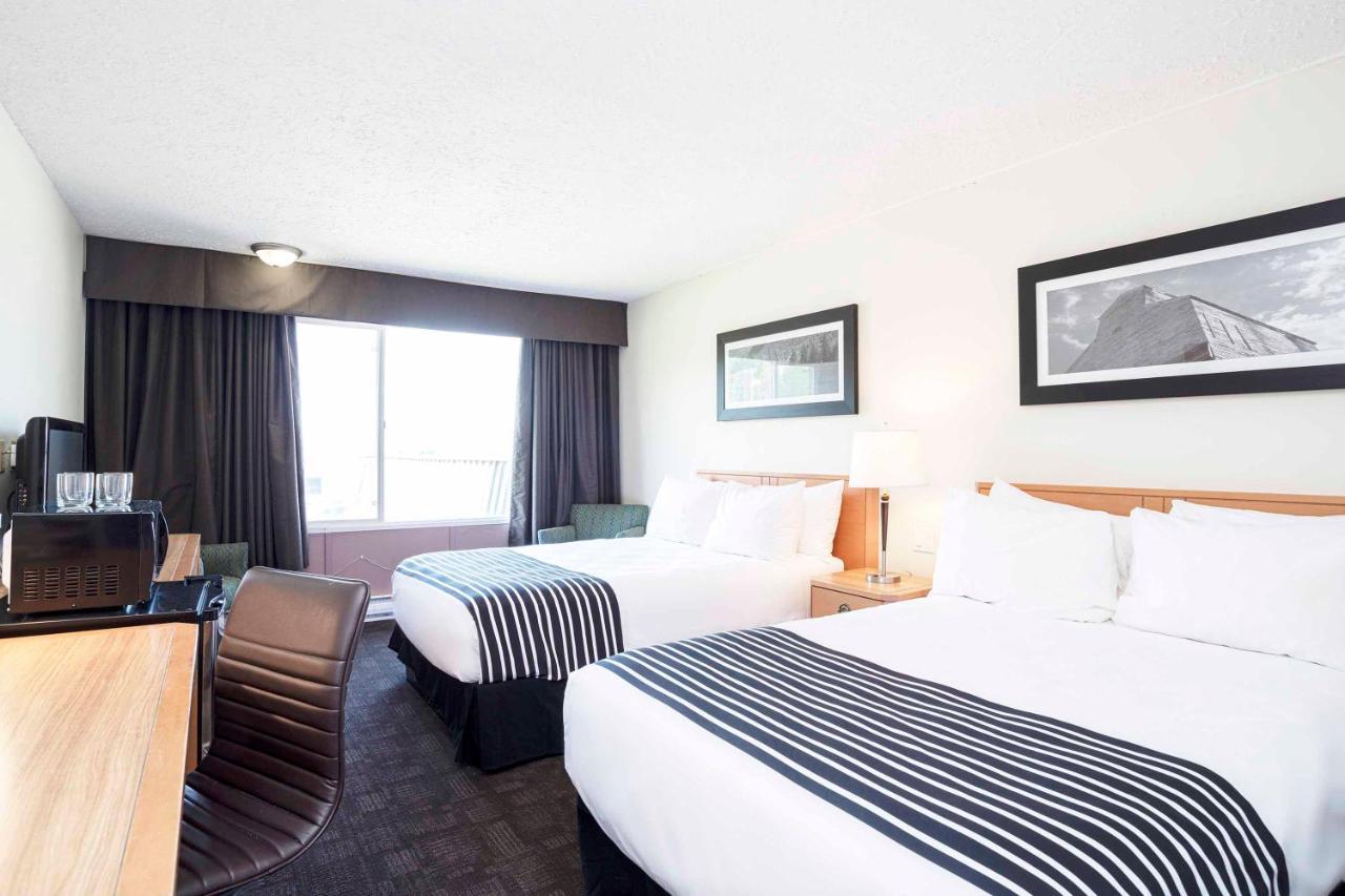 Sandman Inn Mcbride Kültér fotó